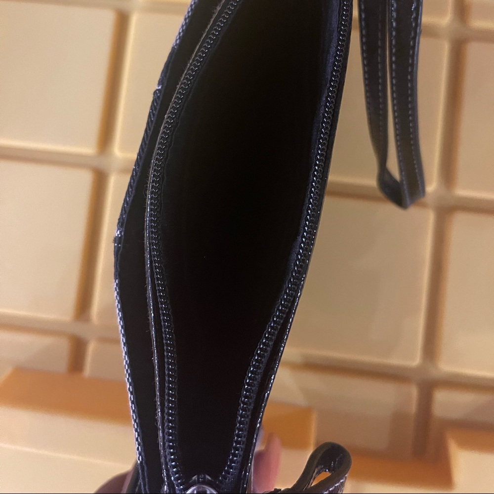 NEW COACH Black wristlet